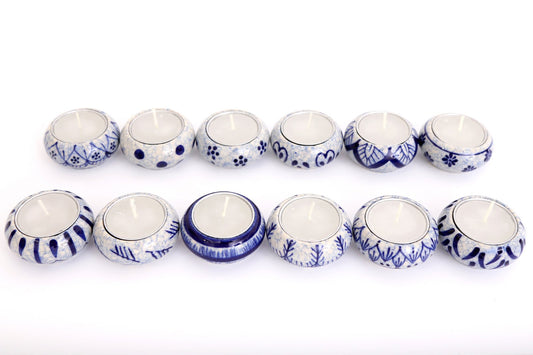 Pack of 12 Ceramic Blue & White Crackle Tealights