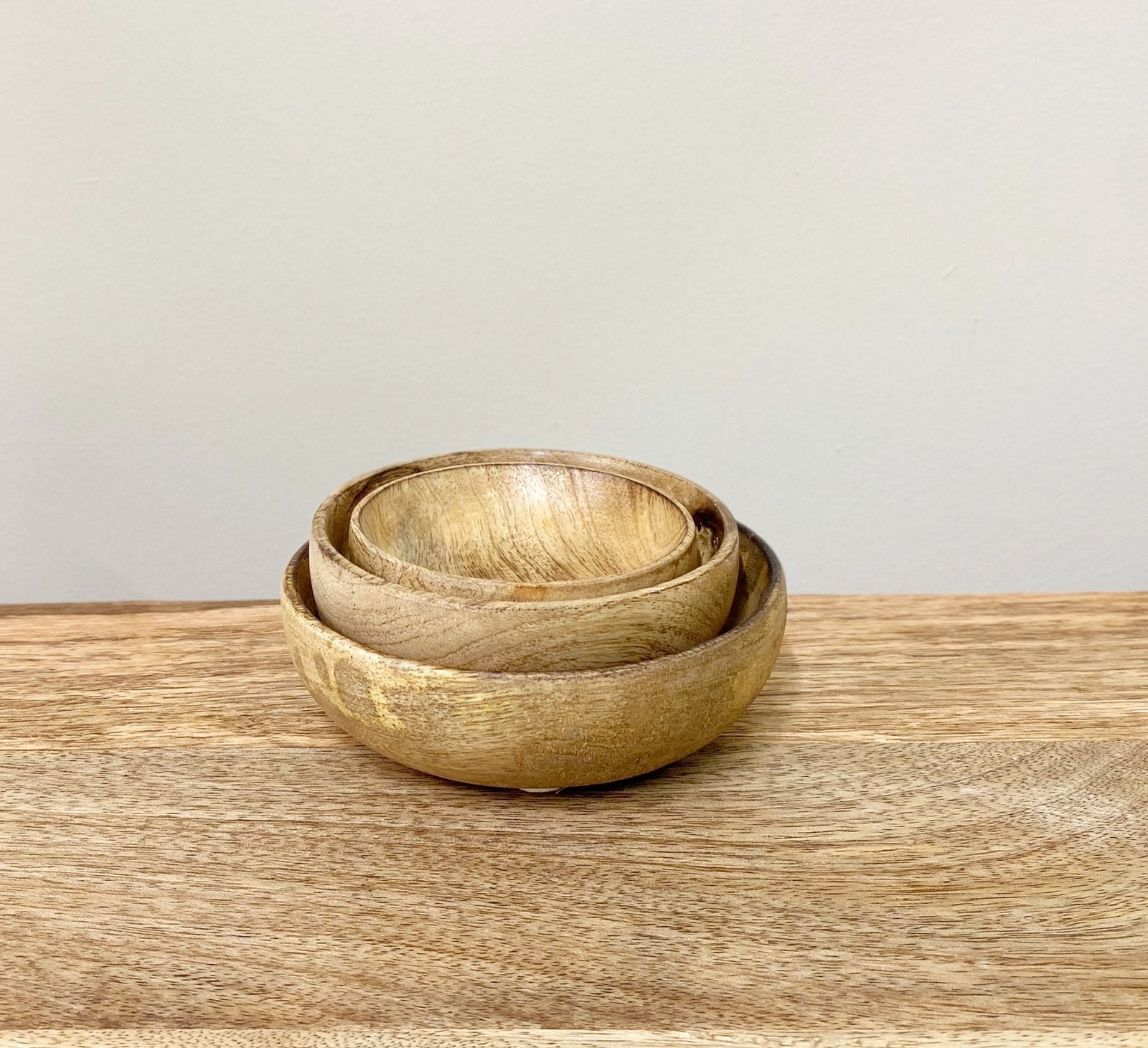 Mango Wood Round Bowls Three Piece