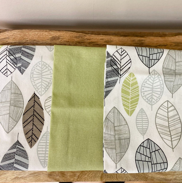 Pack of 3 Kitchen Tea Towels With Contemporary Green Leaf Print Design