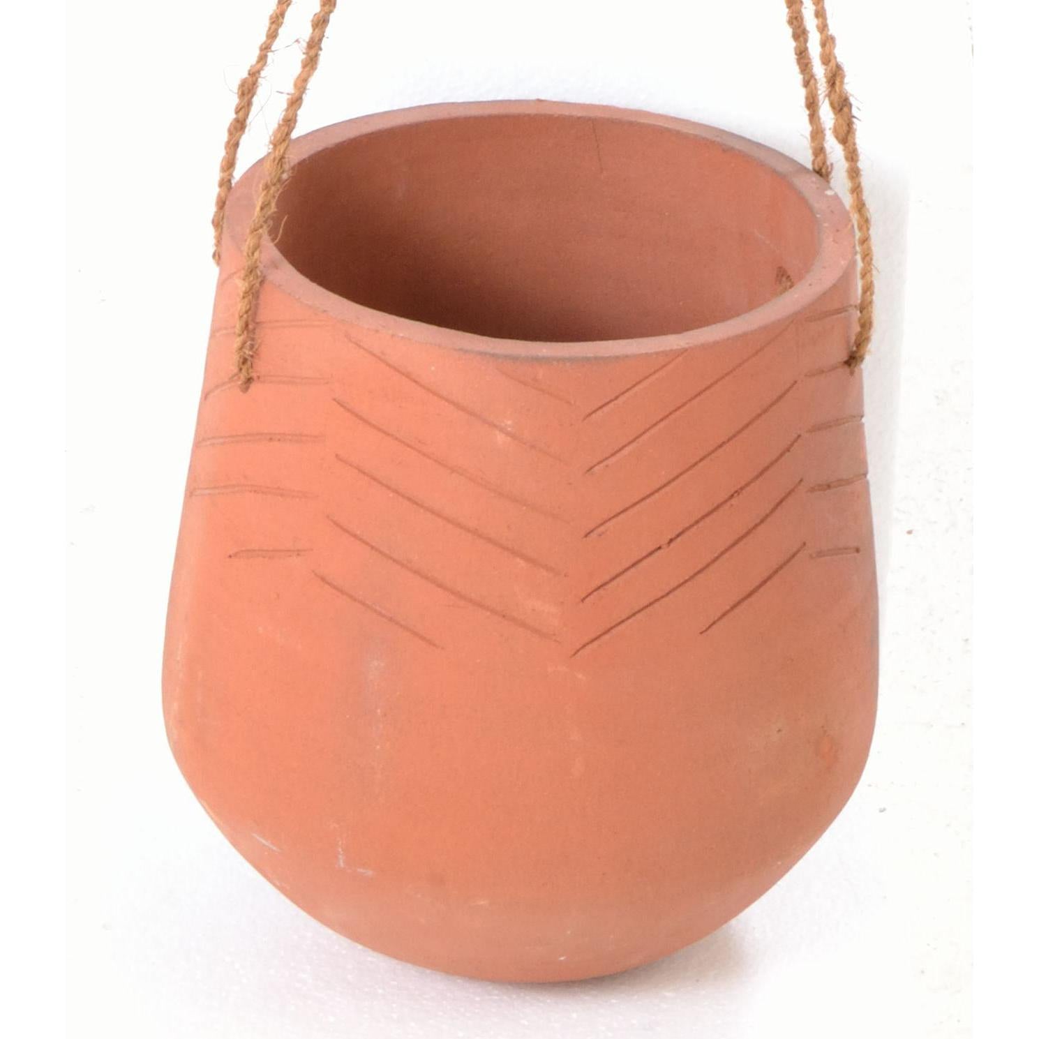 Cheveron Terracotta Hanging Pot
