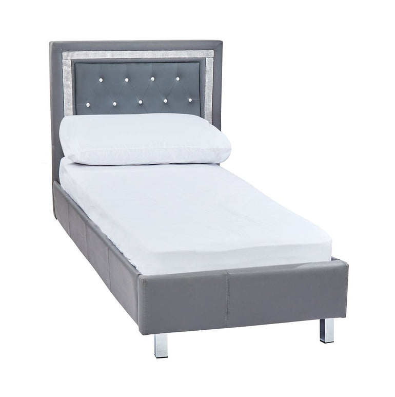 Crystalle Bed