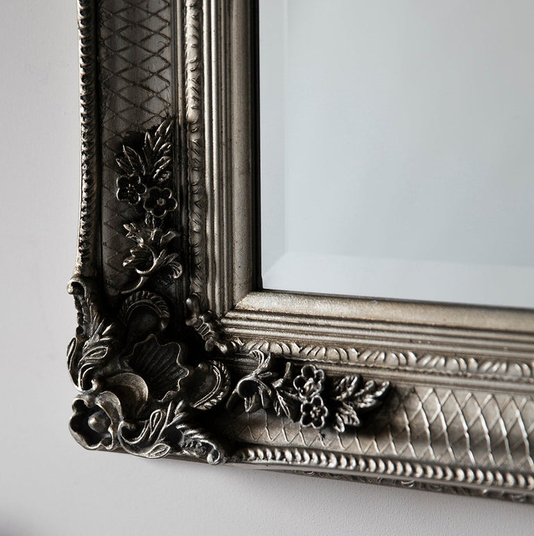 Harriette Rectangular Mirror 109.5 x 79cm - Baroque Style Wood Frame - Handcrafted Bevelled Glass