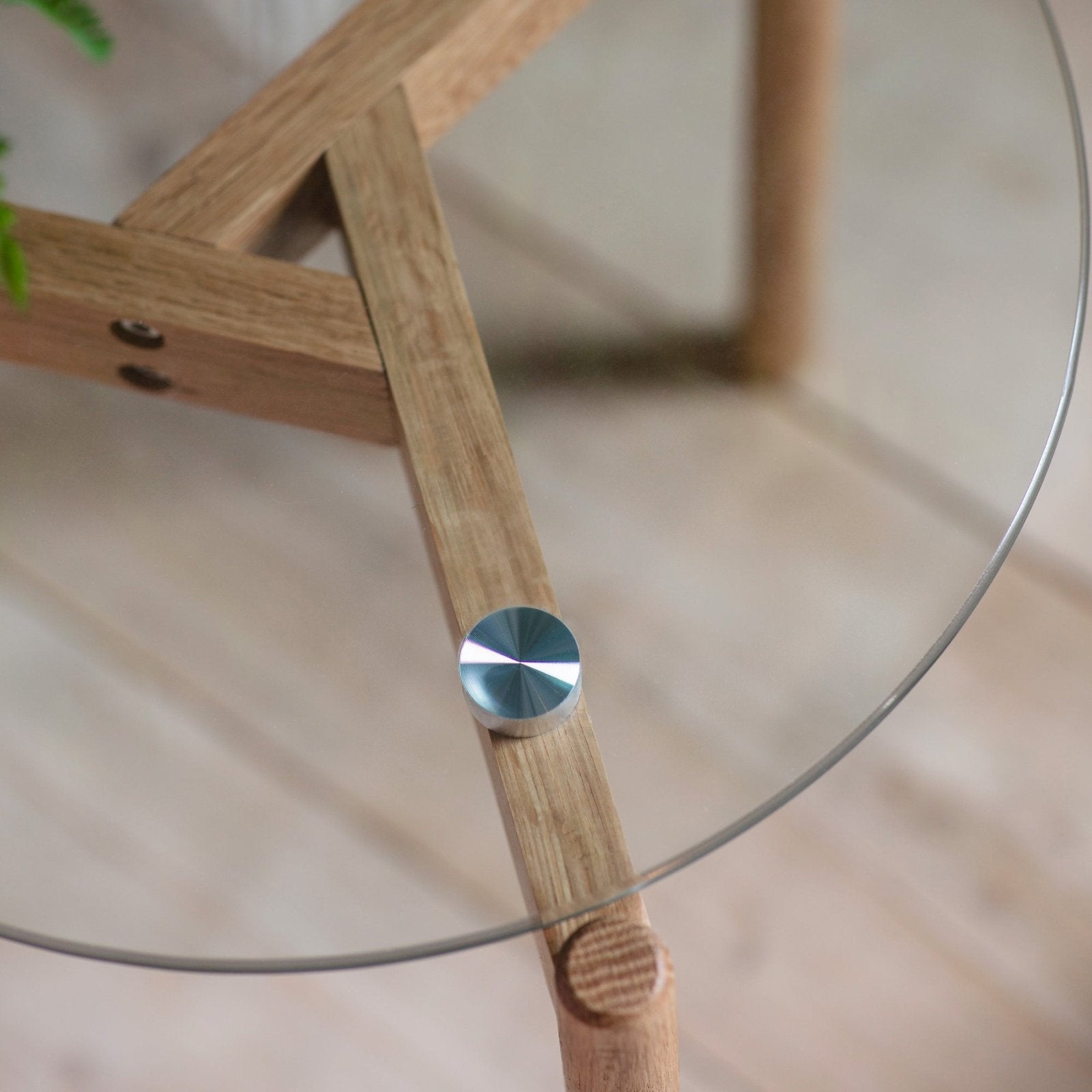 Palma Round Glass Side Table - Tempered Glass Top - Solid Oak Base