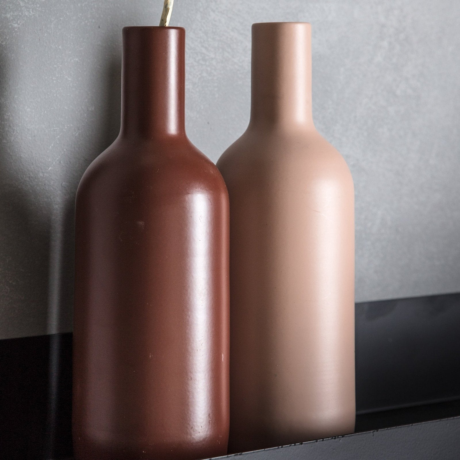 Vivienne Vase 70x70x230mm - Bottle Shaped Iron Vase